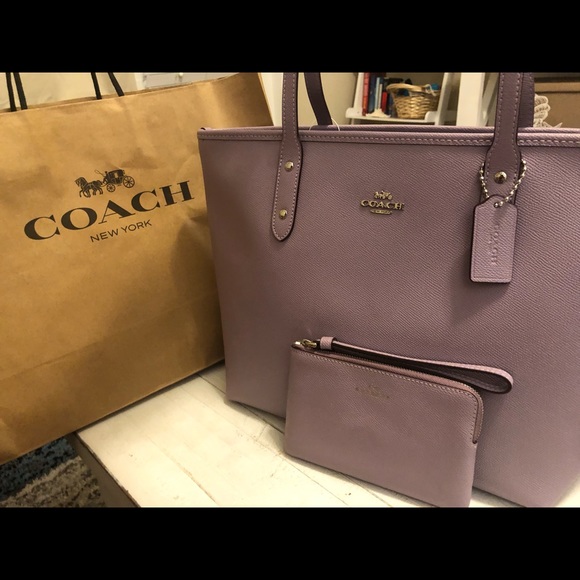 Coach Handbags - Sale❤️Coach❤️ City Zip Tote Lilac and Wristlet 😍